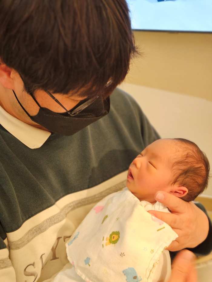 「청룡의 해」 삼산면에서 희망찬 울음소리…새해둥이 탄생