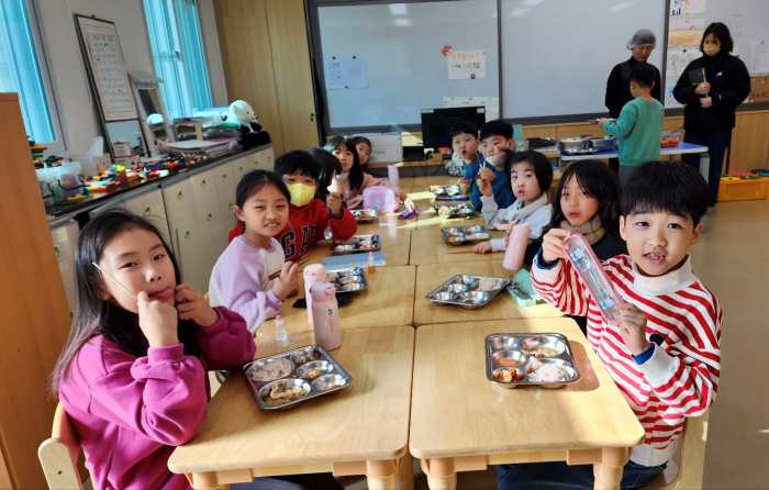 경남 남해군, 방학 중 초등돌봄교실 건강 도시락 지원