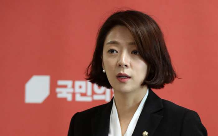 ［속보］與 배현진, 시내 거리에서 괴한에 피습…병원 이송