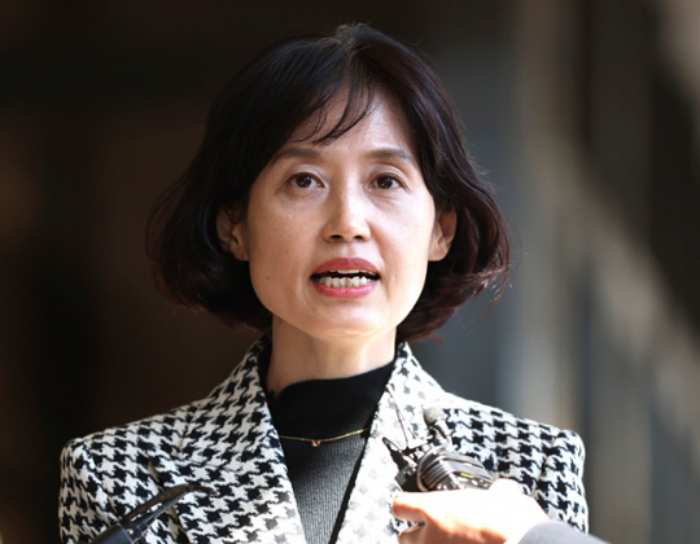 『디올백으로 하늘 못 가린다』…「박은정 검사 사직서 제출」