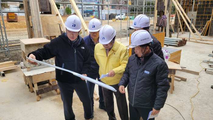［동정］이상근 고성군수, 현안 사업장 현장 점검 나서