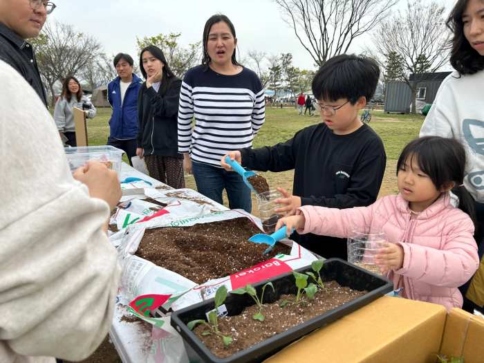 경남 밀양시시설관리공단, 재활용품 활용 환경체험행사 실시