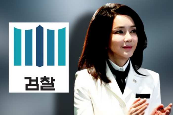 검찰총장 이어 수사팀도 「김여사 소환 불가피」 기울어