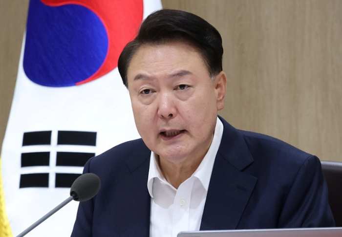 「尹탄핵 청원」 100만에 『위법 없인…』 대통령실 첫 입장