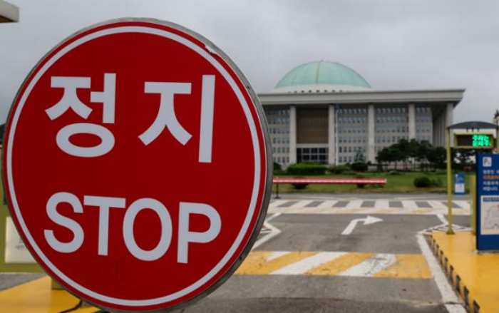「민생지원금·방송법에 김건희 특검법까지」…뇌관 줄줄이 남았다