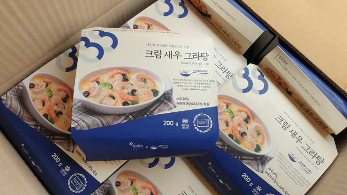 삼삼물산(주), 경남도 내 저소득가정에 「크림새우그라탕 325인분」기부