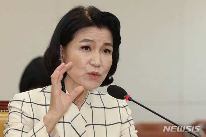 이진숙 「3일 청문회」 마무리…과방위 내달 2일 현안질의 증인으로 이진숙 또 부르기로