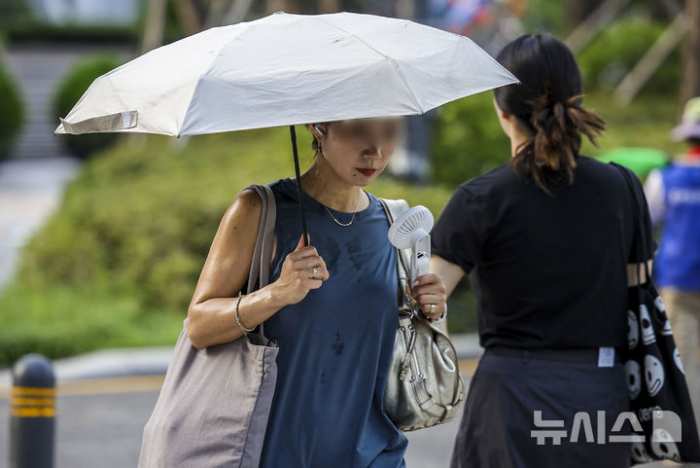 「전국 온열질환자 2천명 넘어」…폐사한 가축 50만마리