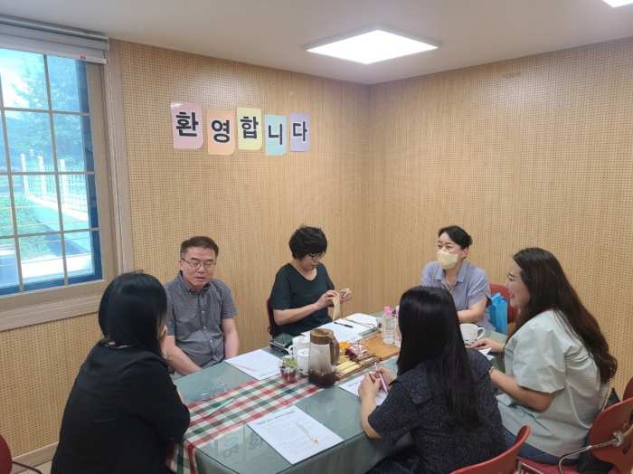 경남 「합천군에서 밀양시 학교밖 청소년지원센터 벤치마킹」