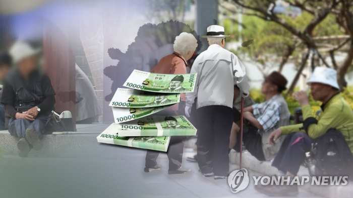 「줬다뺏는」기초연금…빈곤노인 67만명 받자마자 생계급여 「싹둑」