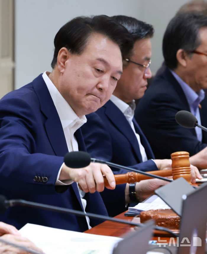 ［속보］윤, 김여사·채상병특검법, 지역화폐법 재의요구안 재가…24번째 거부권